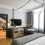 Hotel Helvetia&bristol - Starhotels Collezione 5*