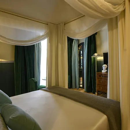 Hotel Helvetia&bristol - Starhotels Collezione