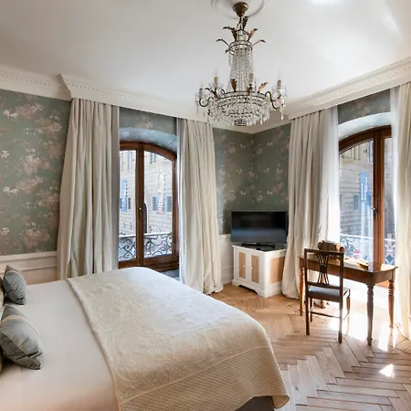 Szálloda Helvetia&bristol - Starhotels Collezione
