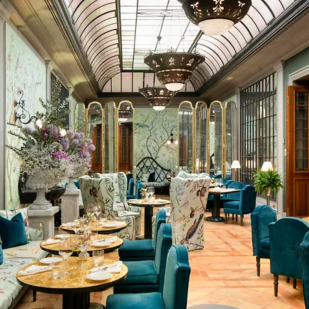 Szálloda Helvetia&bristol - Starhotels Collezione